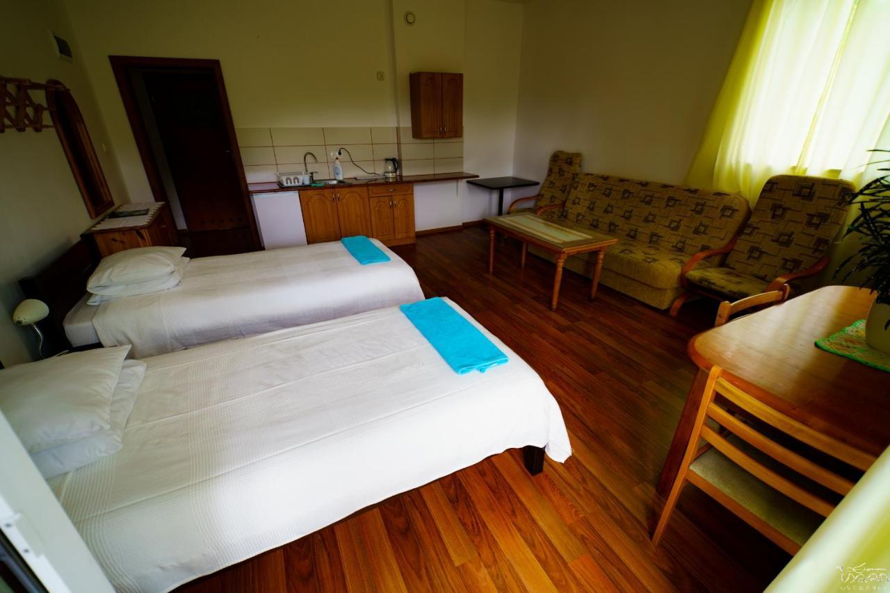 Isaan Ostrzyce Guest House Ngoại thất bức ảnh