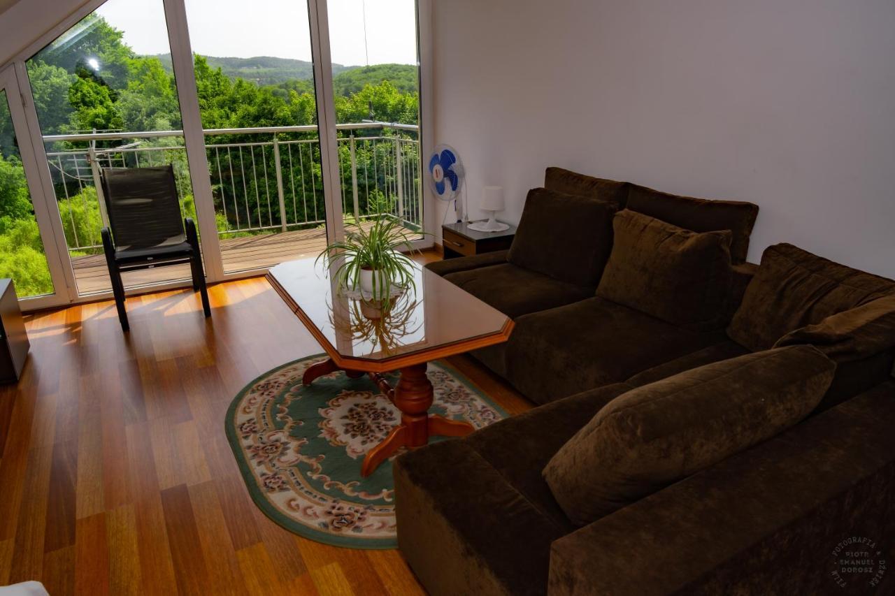 Isaan Ostrzyce Guest House Ngoại thất bức ảnh