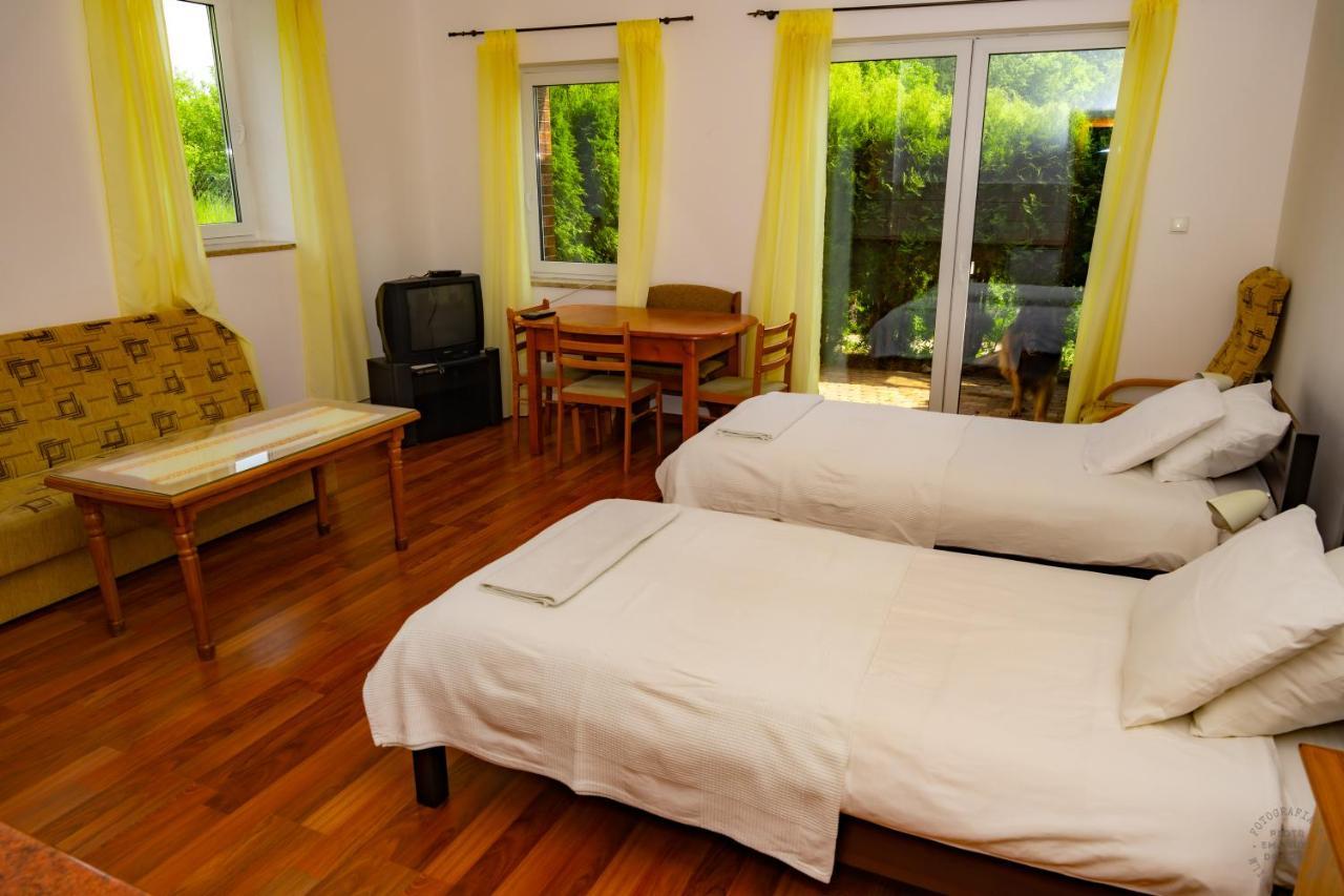 Isaan Ostrzyce Guest House Ngoại thất bức ảnh